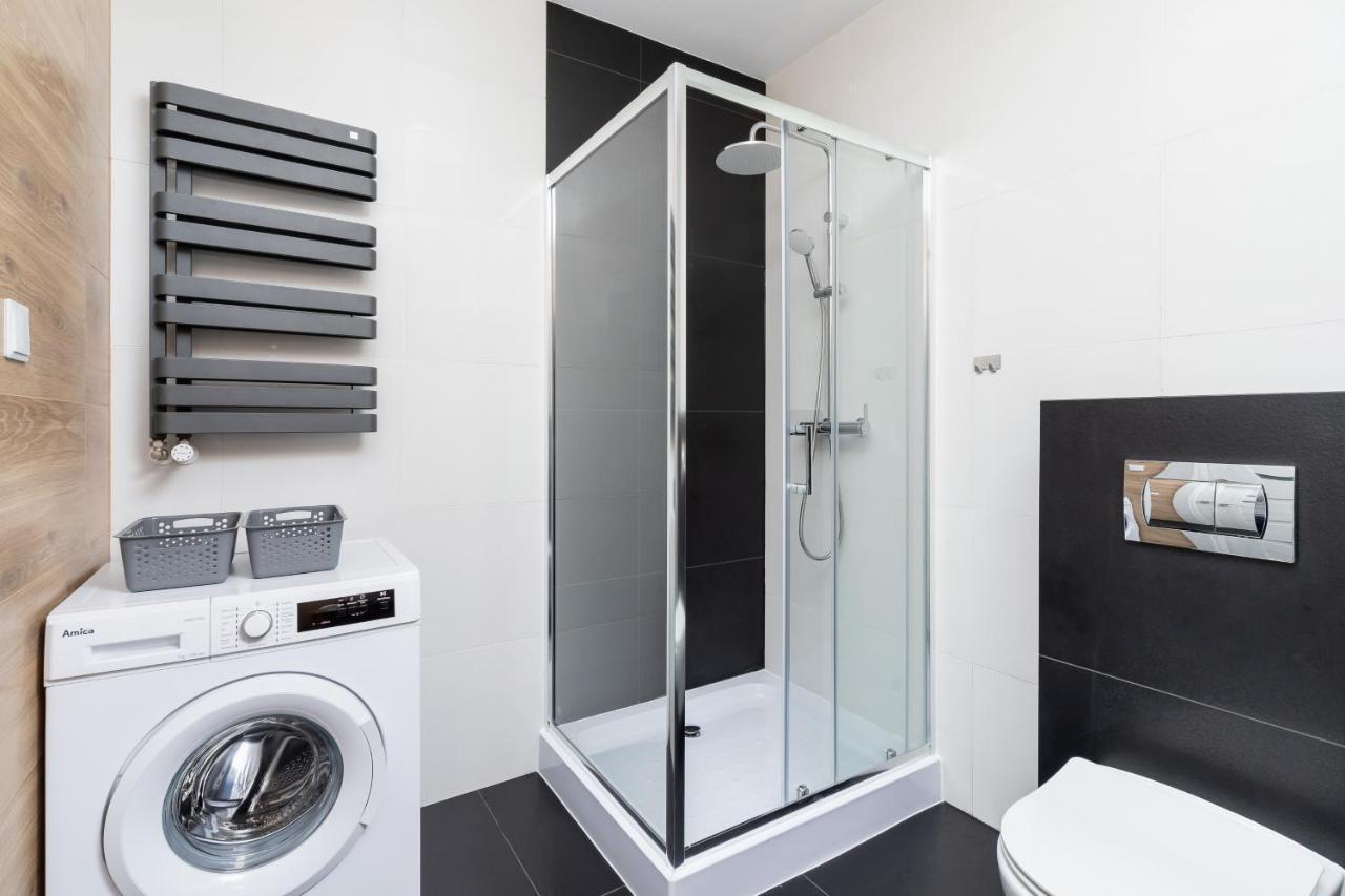 Salsa Apartments Cracow By Renters Krakow Bagian luar foto